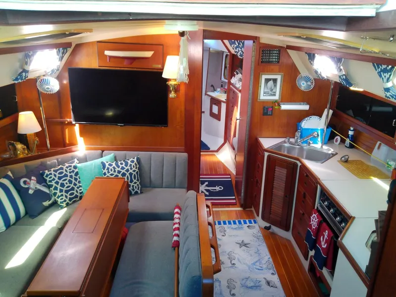 Slide: The Image of Catalina 42 1989 - 5492386