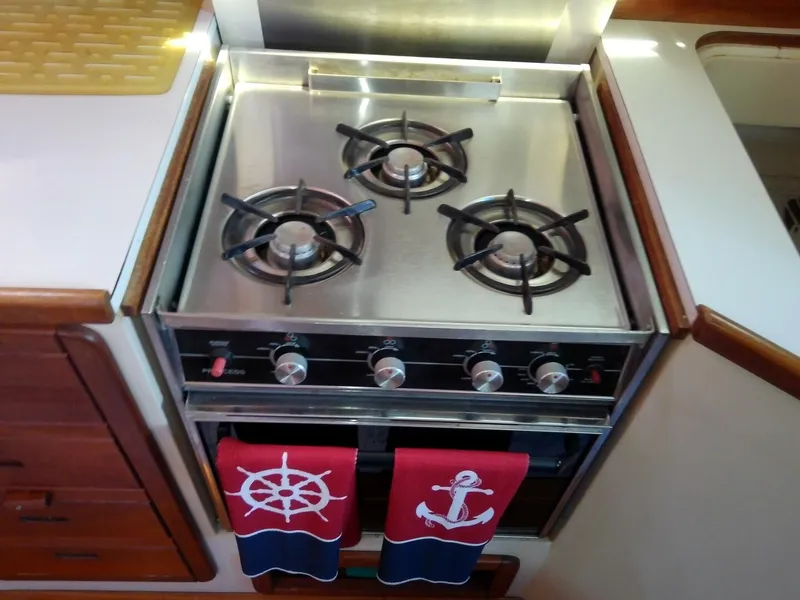 Slide: The Image of Catalina 42 1989 - 5492395