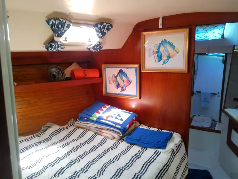 Slide: The Image of Catalina 42 1989 - 5492399