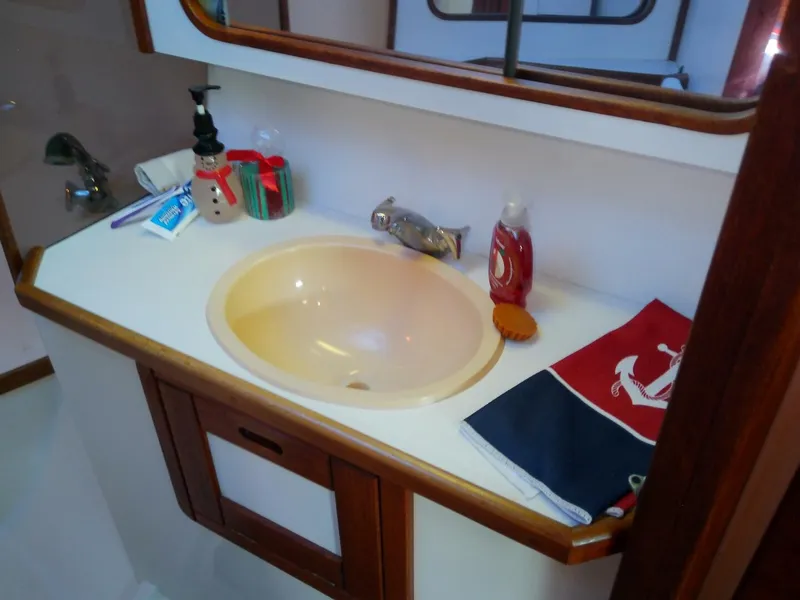 Slide: The Image of Catalina 42 1989 - 5492405