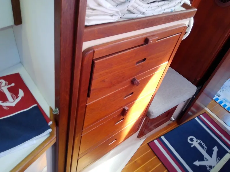 Slide: The Image of Catalina 42 1989 - 5492406