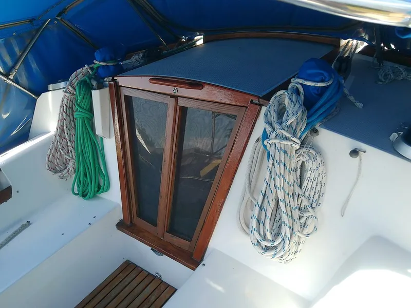 Slide: The Image of Catalina 42 1989 - 5492365