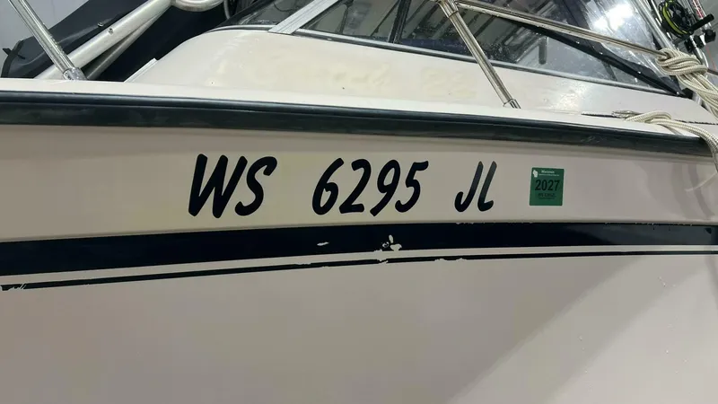 Slide: The Image of Grady-White 268 Islander 1996 - 5492500