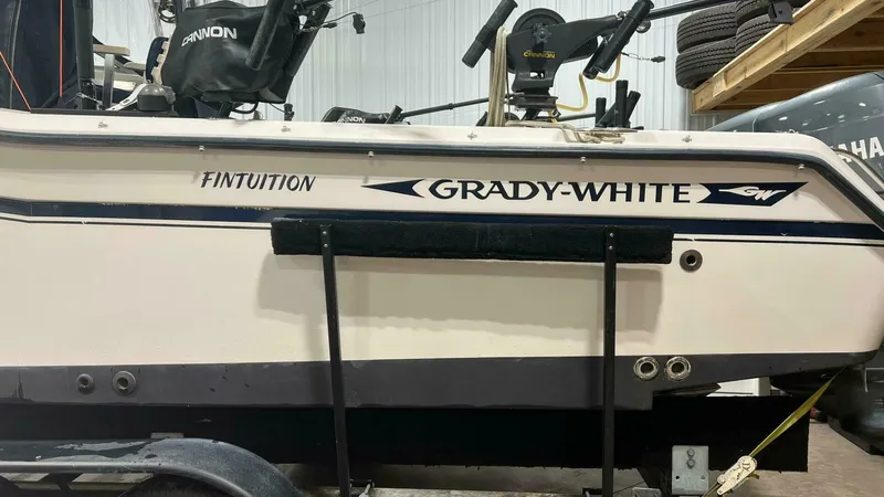 Slide: The Image of Grady-White 268 Islander 1996 - 5492492