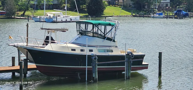 Slide: The Image of Albin 32+2 Command Bridge 1996 - 5492648