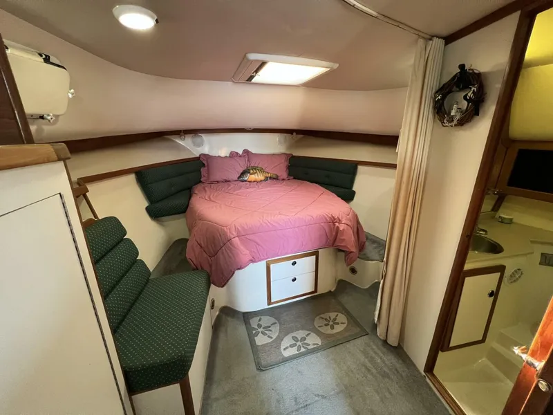 Slide: The Image of Albin 32+2 Command Bridge 1996 - 5503984