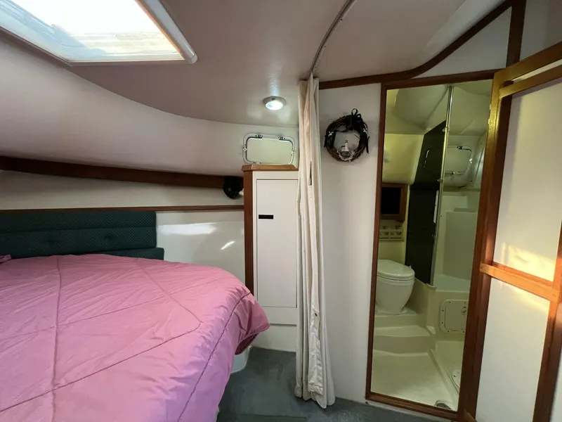 Slide: The Image of Albin 32+2 Command Bridge 1996 - 5503985