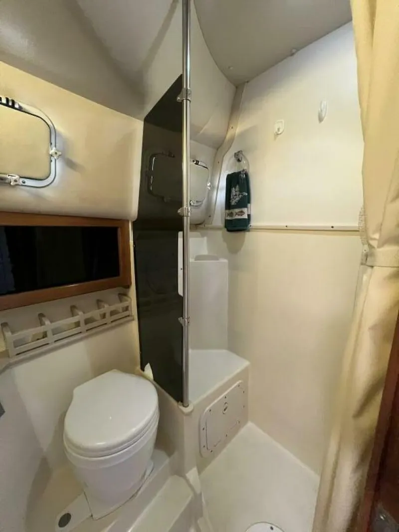 Slide: The Image of Albin 32+2 Command Bridge 1996 - 5503986