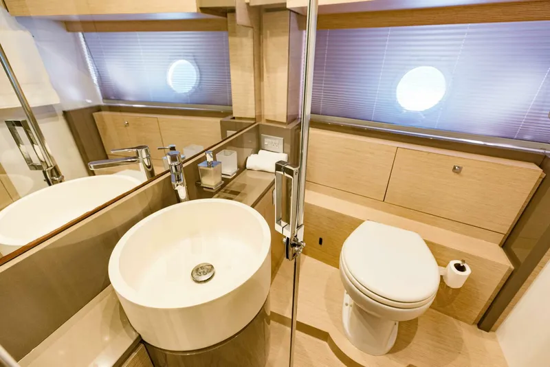 Slide: The Image of Ferretti Yachts 750 2017 - 5493632