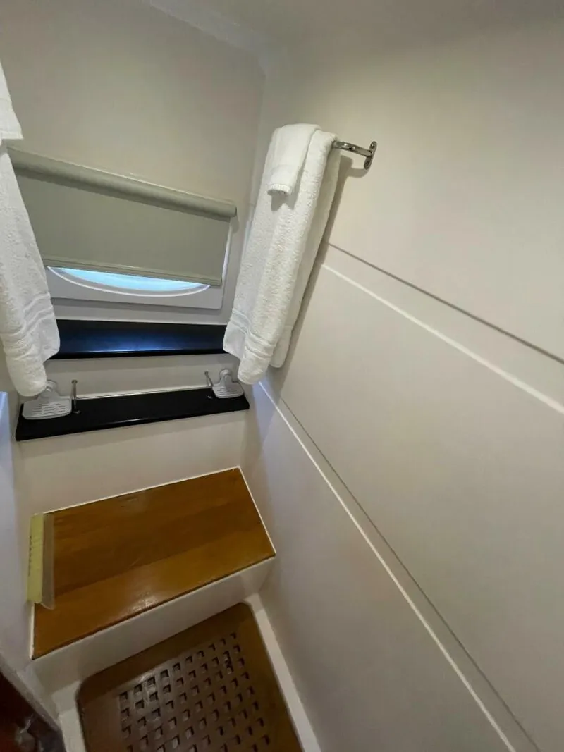 Slide: The Image of Regal 52 Sport Coupe - Master Head 2009 Regal 52 Sport Coupe - Navygator - 5494326