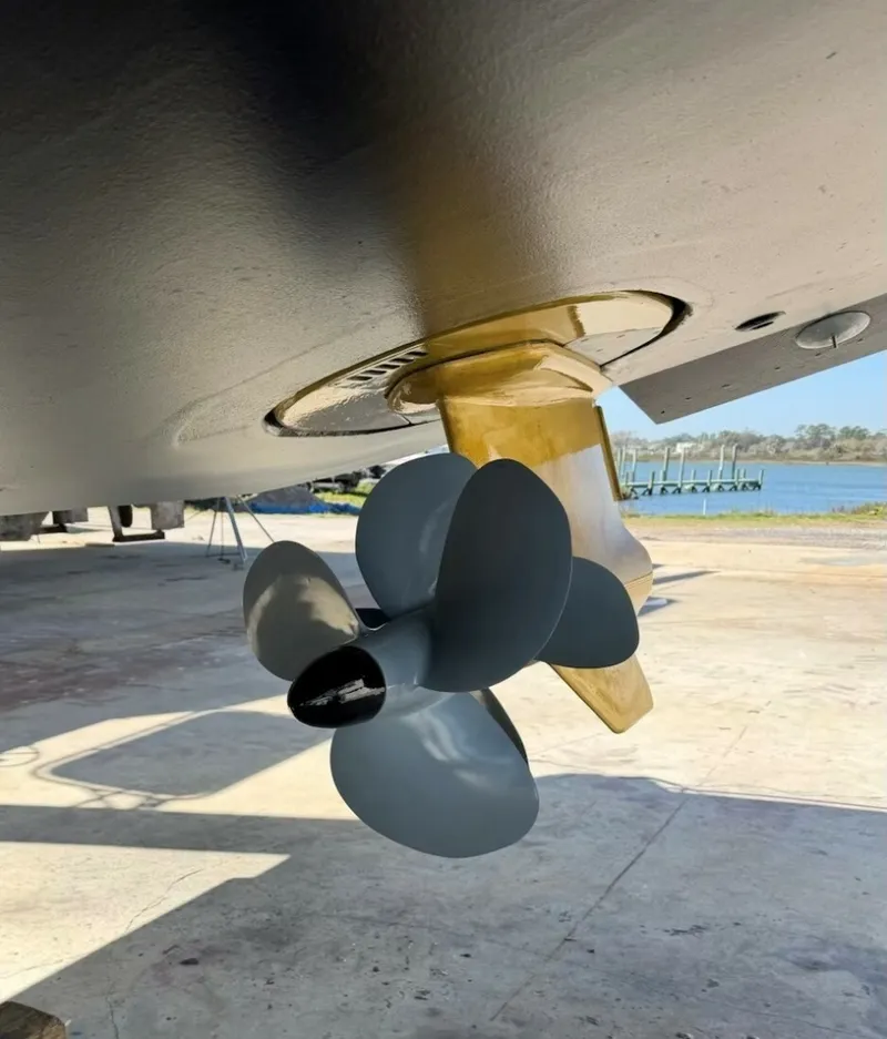 Slide: The Image of Regal 5260 Sport Coupe 2009 - 6003056