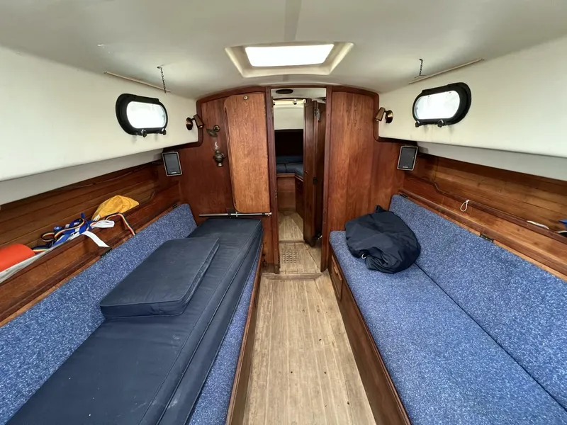 Slide: The Image of Cape Dory 28 1981 - 5494350