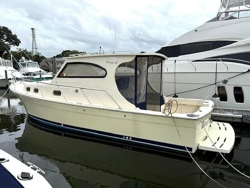 The Image of Mainship Pilot 2004 - 7289141