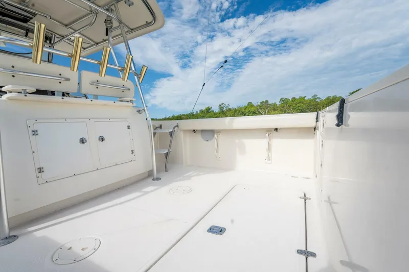 Slide: The Image of Pursuit 3070 Center Console 2003 - 5494780