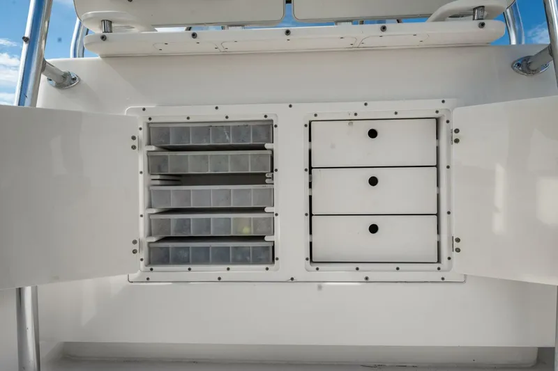 Slide: The Image of Pursuit 3070 Center Console 2003 - 5494784