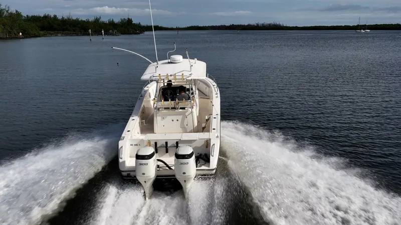 Slide: The Image of Pursuit 3070 Center Console 2003 - 5494752