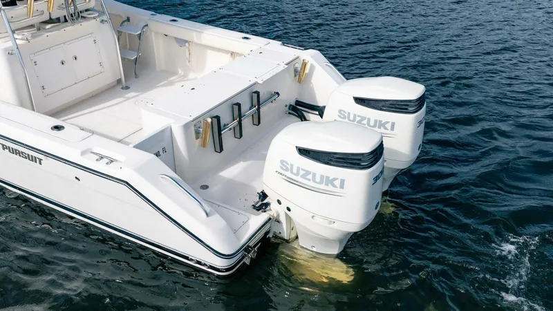 Slide: The Image of Pursuit 3070 Center Console 2003 - 5494756