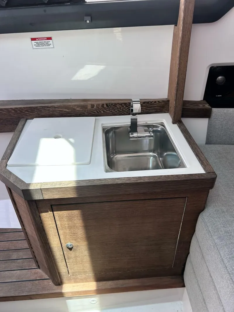 Slide: The Image of Axopar 37 Sun Top 2019 - 5494960