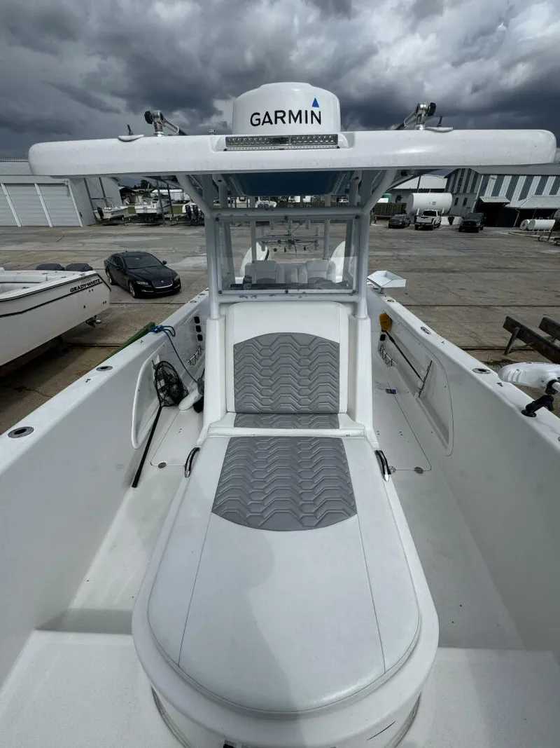 Slide: The Image of Twin Vee 28 2021 - 5717803