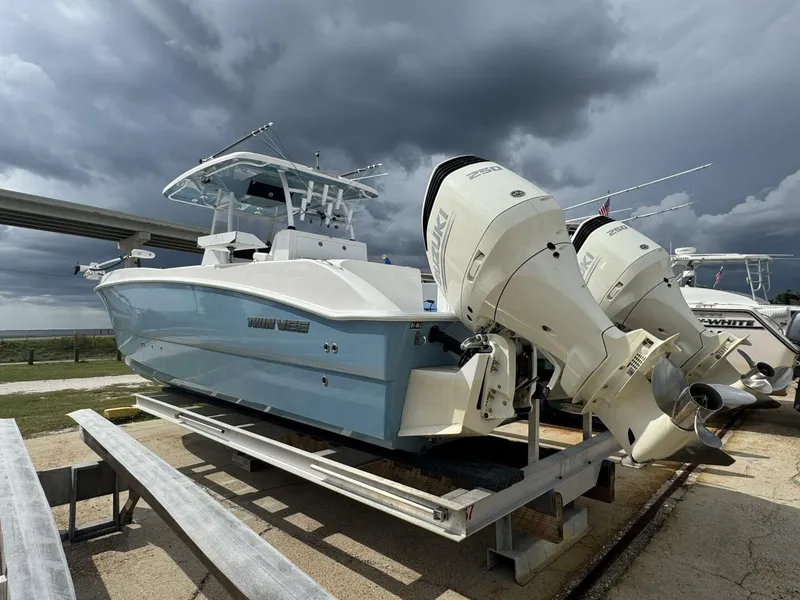 Slide: The Image of Twin Vee 28 2021 - 5717807