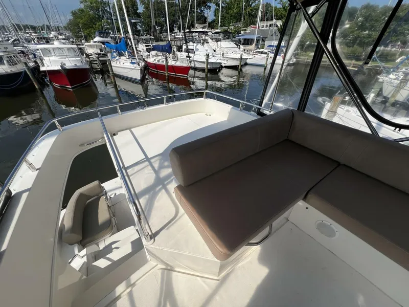 Slide: The Image of 2016 Carver C34 Aft Bridge Seating - 5495201