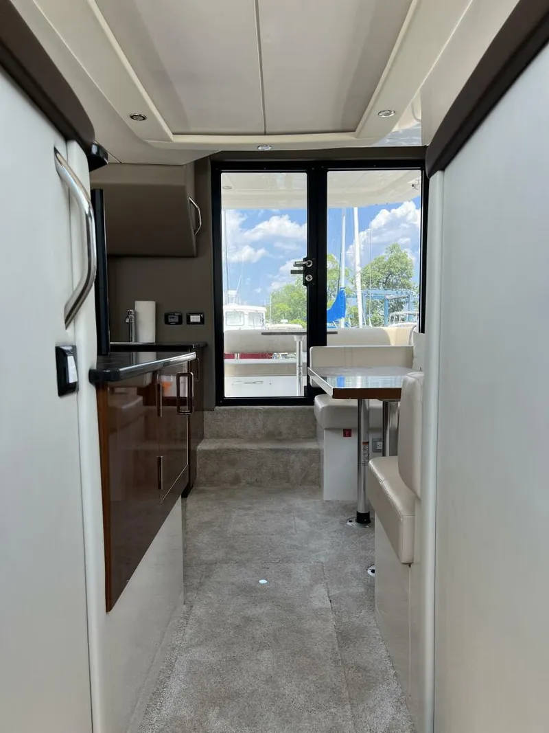 Slide: The Image of 2016 Carver C34 Companionway View 2 - 5495215