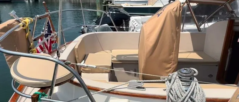 Slide: The Image of Nonsuch 30 Ultra 1985 - 5498889