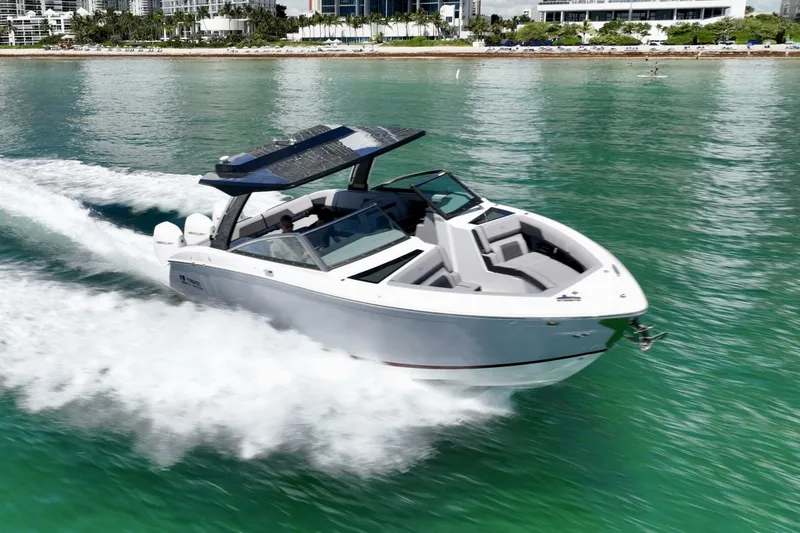 Slide: The Image of Cobalt R33 2025 - 5499231