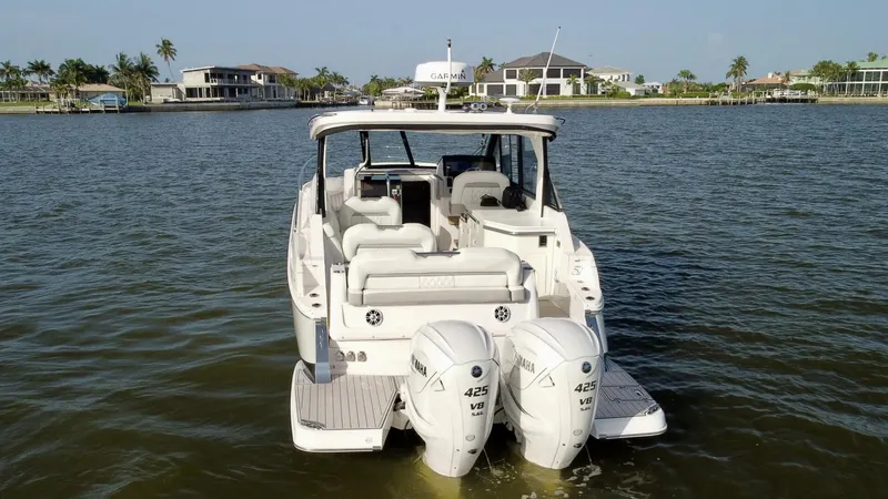 Slide: The Image of Regal 36 XO 2021 - 5506756