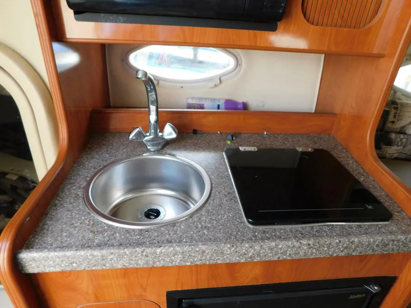 Slide: The Image of Rinker Fiesta Vee 270 2004 - 5496162