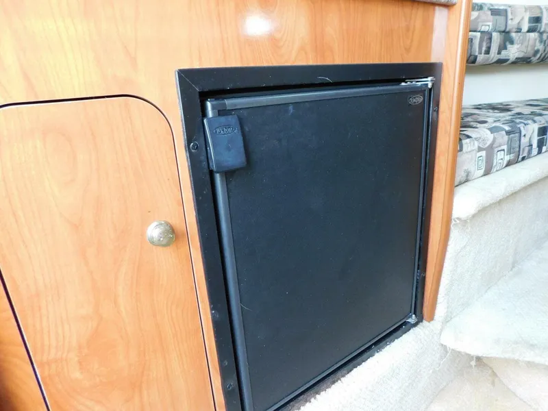 Slide: The Image of Rinker Fiesta Vee 270 2004 - 5496163