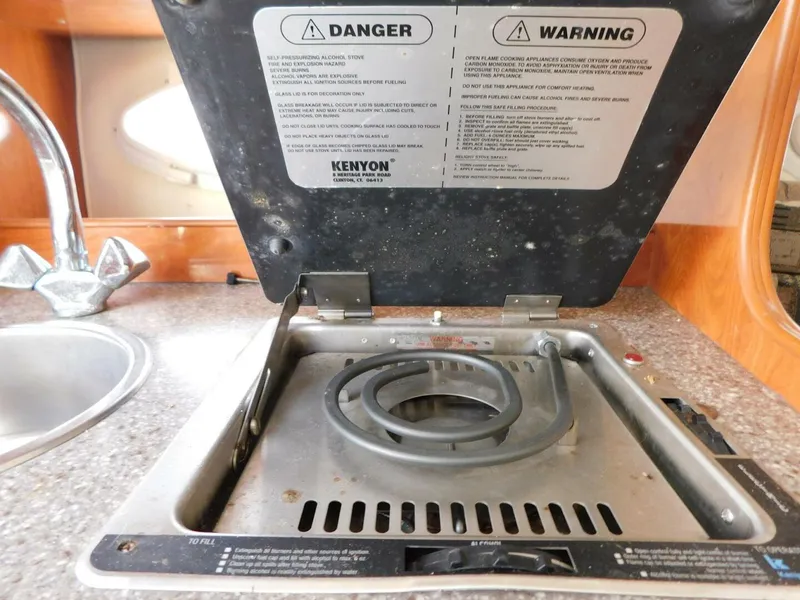 Slide: The Image of Rinker Fiesta Vee 270 2004 - 5496164