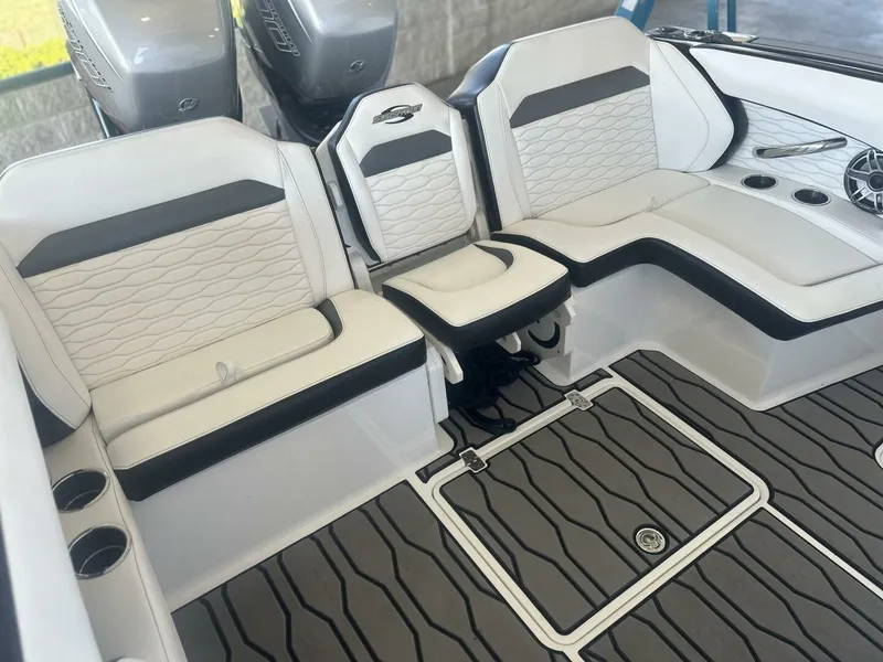 Slide: The Image of Sunsation 32 2021 - 5496810