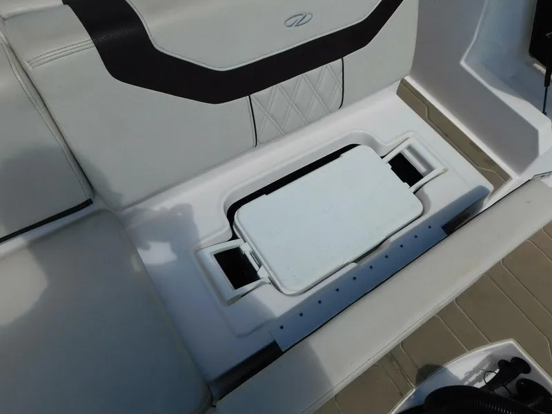 Slide: The Image of Regal 23 OBX 2021 - 5496596