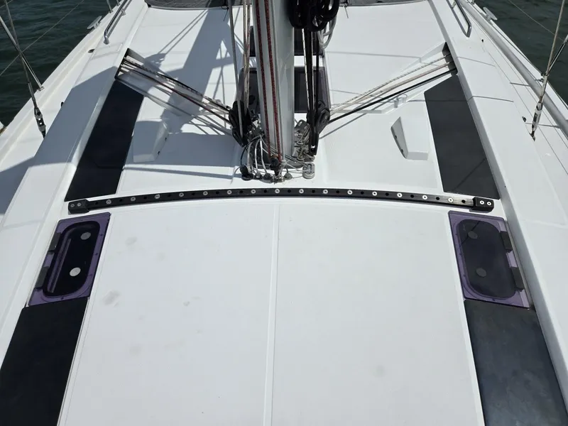Slide: The Image of Beneteau Oceanis 46.1 2019 - 5496939
