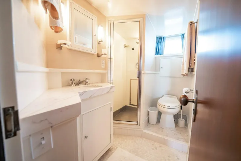 Slide: The Image of Burger 64 Motor Yacht 1964 - 5496811