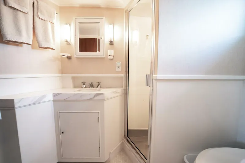 Slide: The Image of Burger 64 Motor Yacht 1964 - 5496834