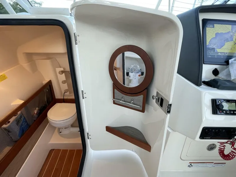 Slide: The Image of Grady-White 27 2021 - 5497913