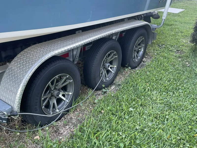 Slide: The Image of Grady-White 27 2021 - 5497885