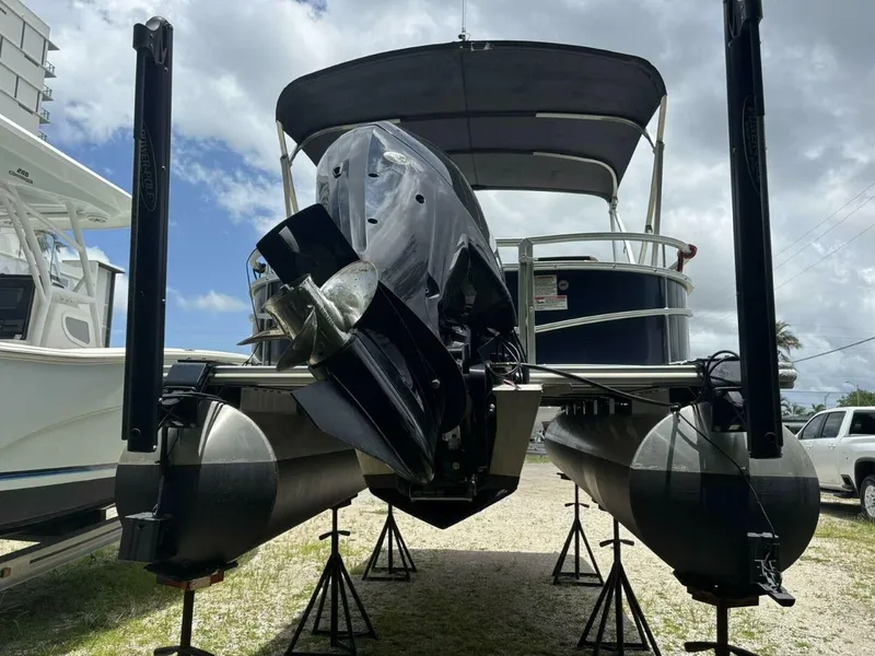 Slide: The Image of Starcraft LX 20 R 2022 - 5498037