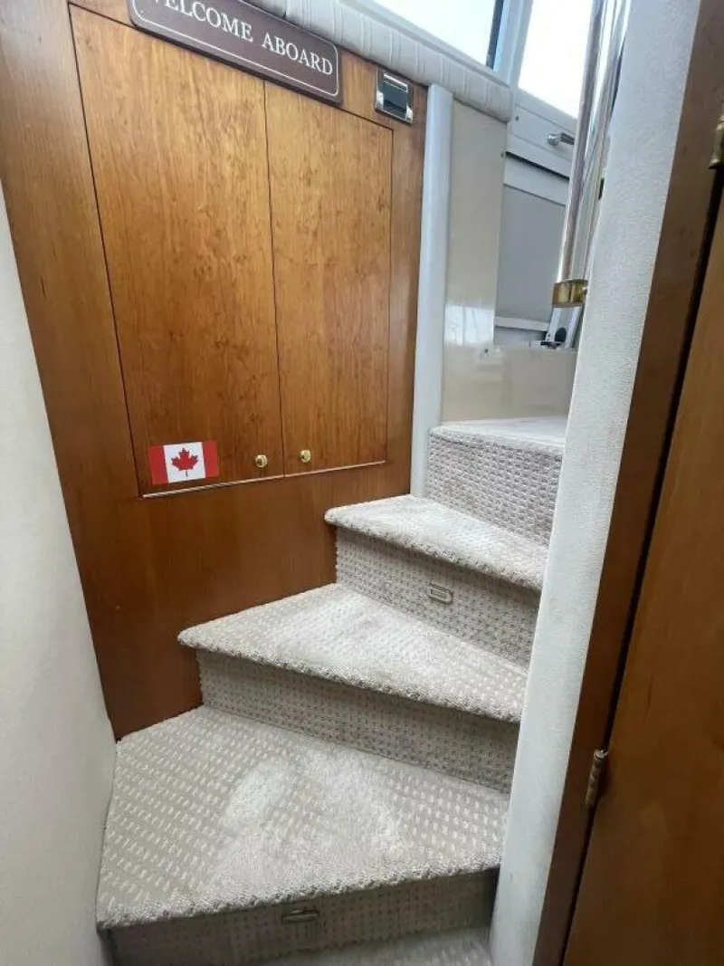 Slide: The Image of Cruisers 5000 Pilothouse 2001 - 5498305