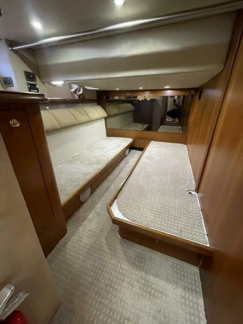 Slide: The Image of Cruisers 5000 Pilothouse 2001 - 5498306