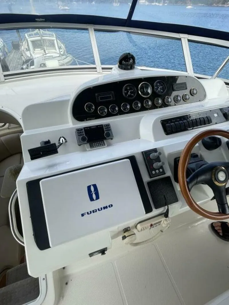 Slide: The Image of Cruisers 5000 Pilothouse 2001 - 5498314