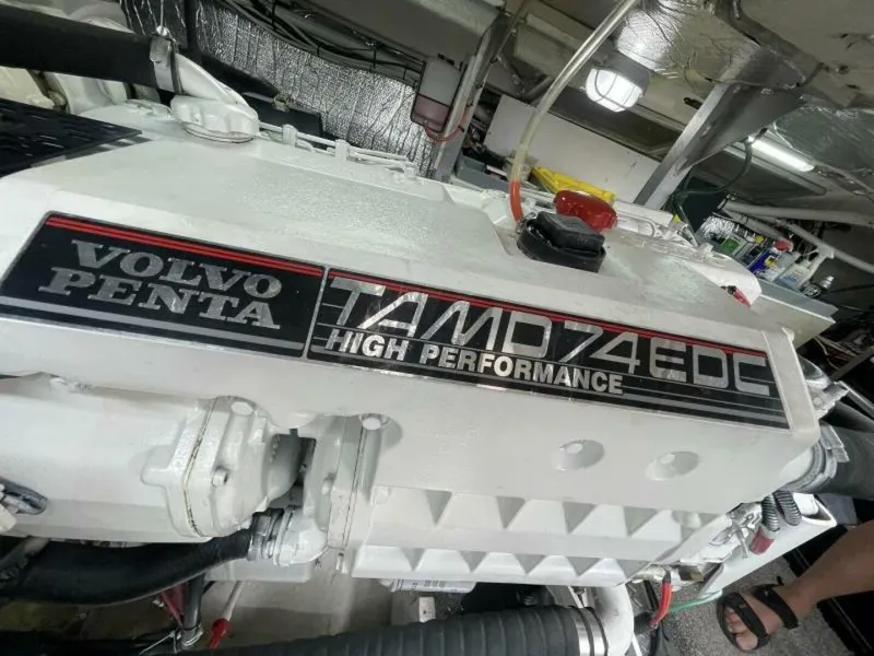 Slide: The Image of Cruisers 5000 Pilothouse 2001 - 5498295