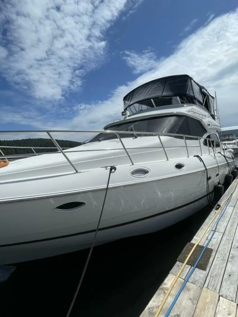 Slide: The Image of Cruisers 5000 Pilothouse 2001 - 5498323