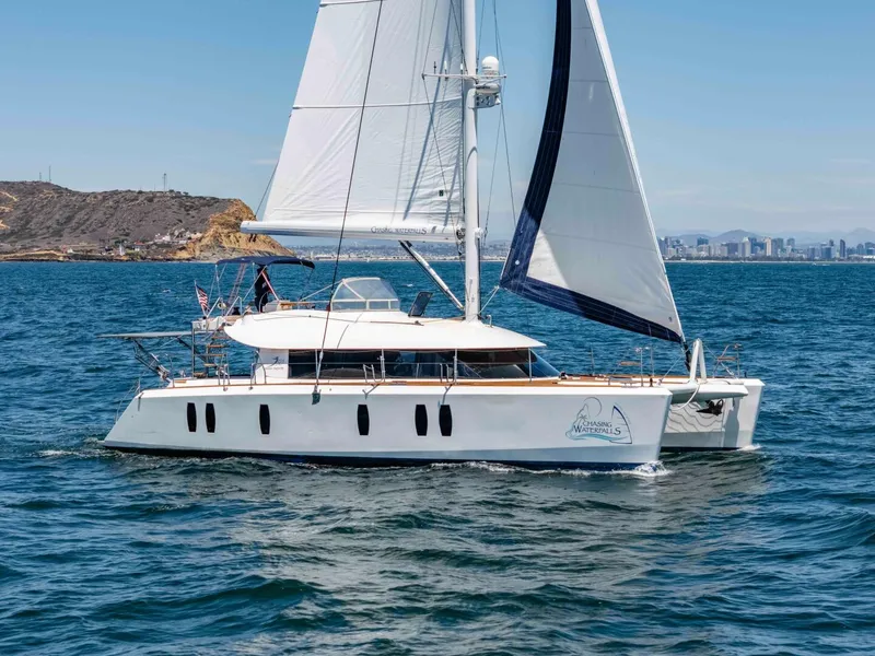 Slide: The Image of Tayana Isara 50 2014 - 5687939