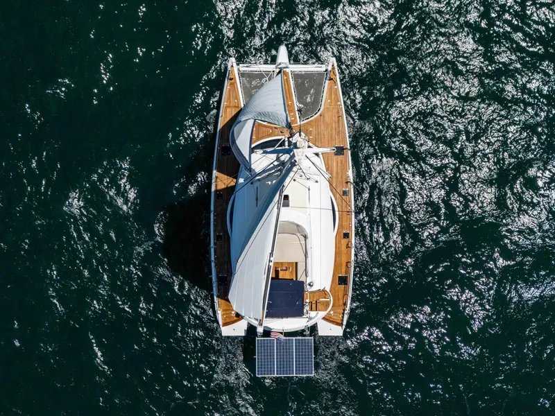 Slide: The Image of Tayana Isara 50 2014 - 5687941