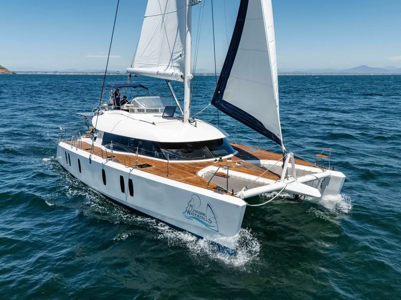 Slide: The Image of Tayana Isara 50 2014 - 5687942