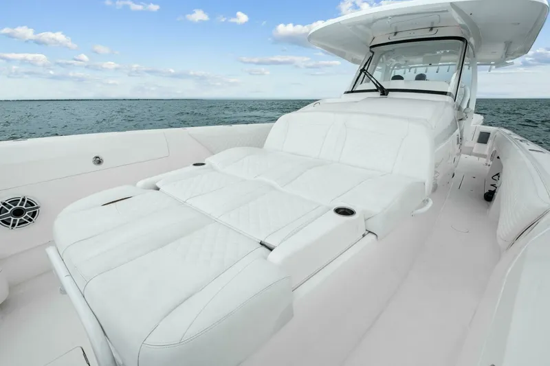 Slide: The Image of 2020 Intrepid 400 CC - Bow Seating - 6094249