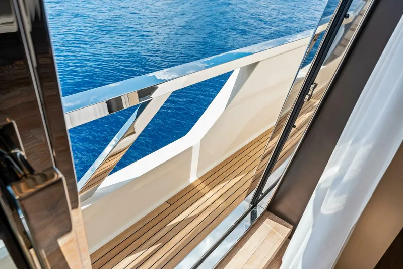 Slide: The Image of Ferretti 920 2021 - 5622577